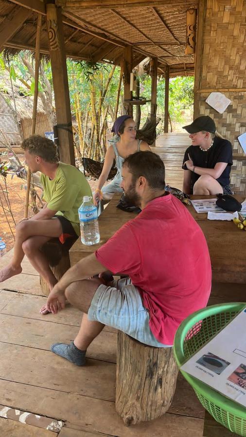 Somphone Homestay Breakfast And Dinner Included Muang Thateng Екстериор снимка